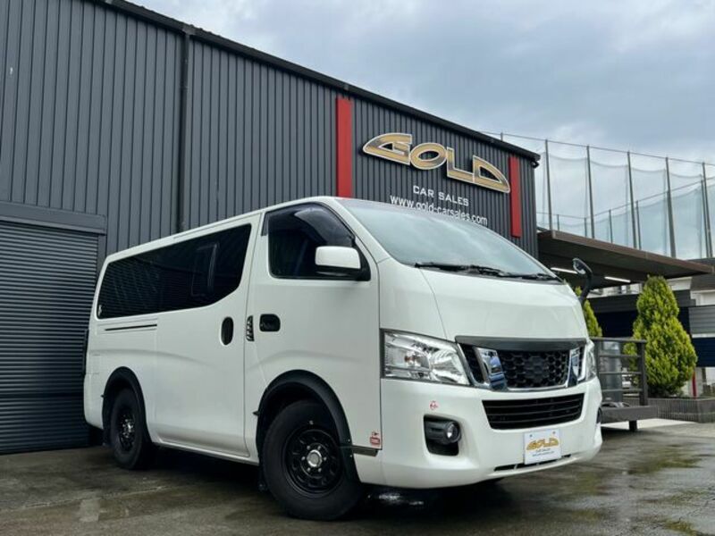 NISSAN　NV350 CARAVAN