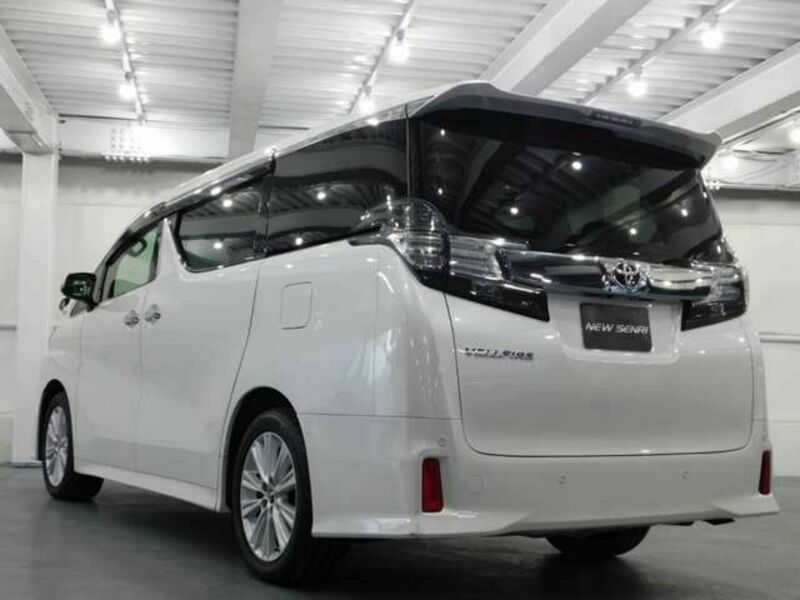 VELLFIRE-2