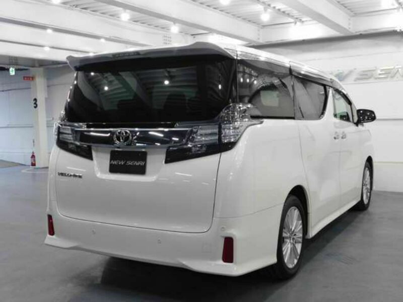 VELLFIRE-4