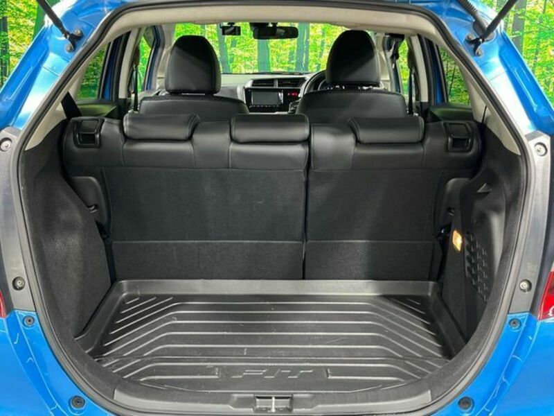 FIT HYBRID-9