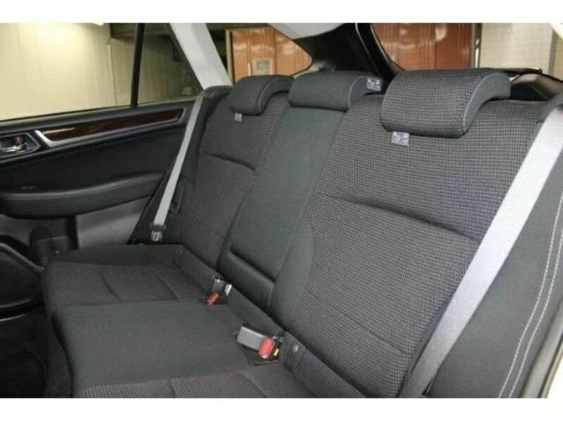 LEGACY OUTBACK
