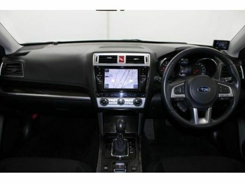 LEGACY OUTBACK