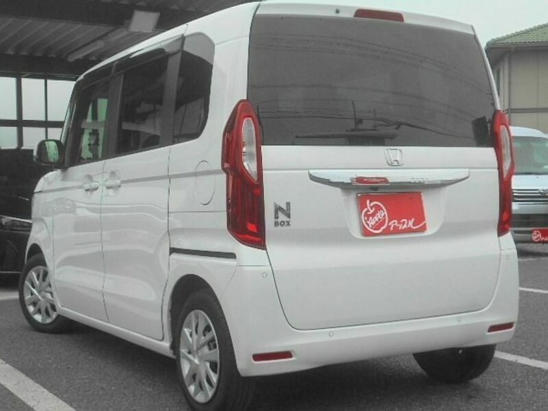N BOX