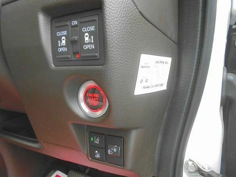 N BOX
