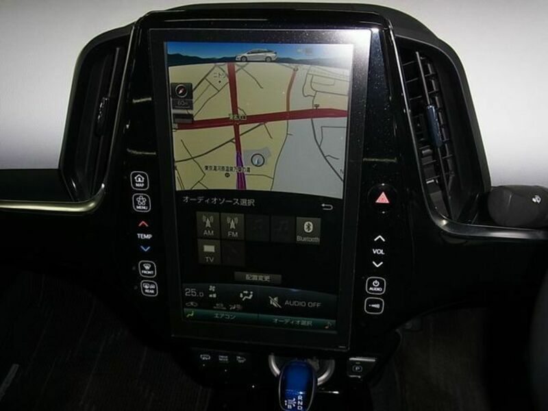 PRIUS PHV