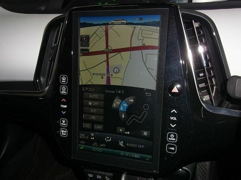 PRIUS PHV