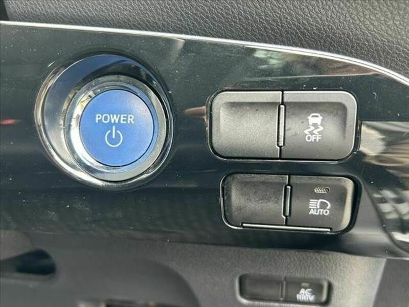PRIUS-23
