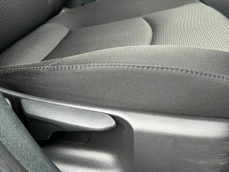 PRIUS-26
