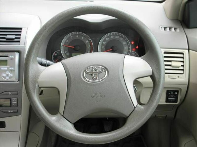 COROLLA AXIO