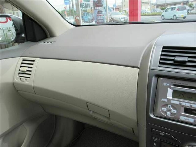COROLLA AXIO