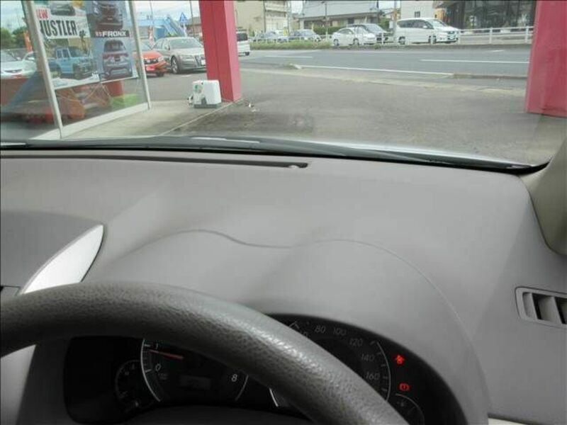 COROLLA AXIO