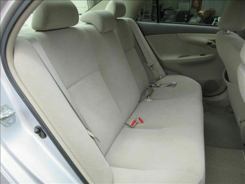 COROLLA AXIO