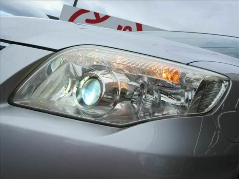 COROLLA AXIO