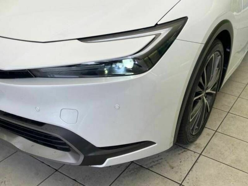 PRIUS-12
