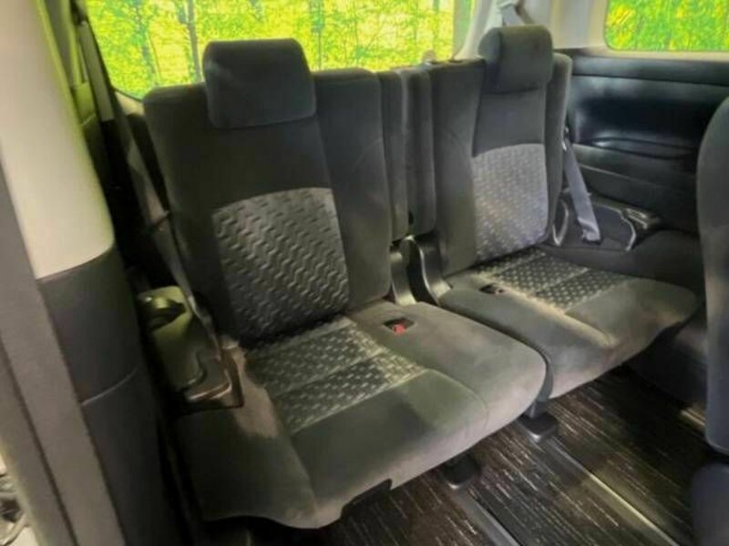 VELLFIRE-9