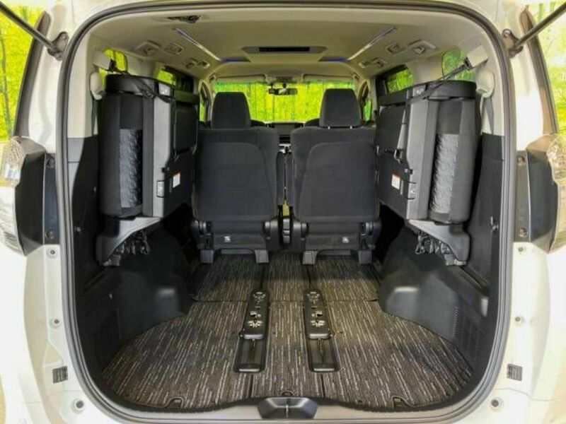 VELLFIRE-10