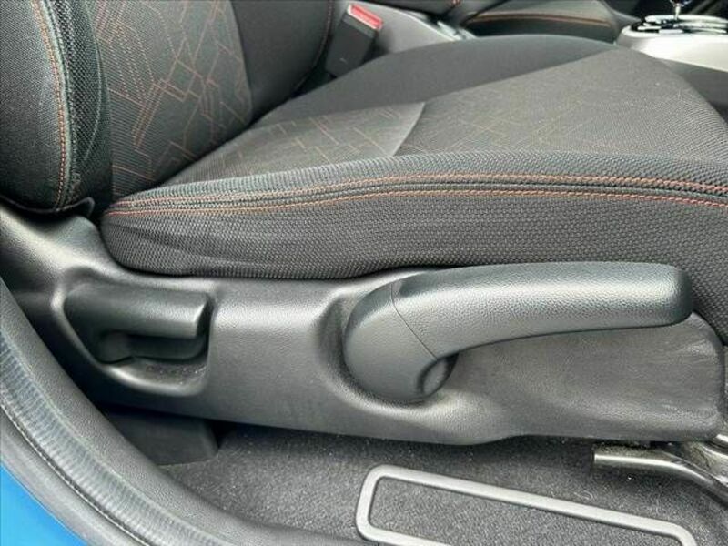 FIT HYBRID-26