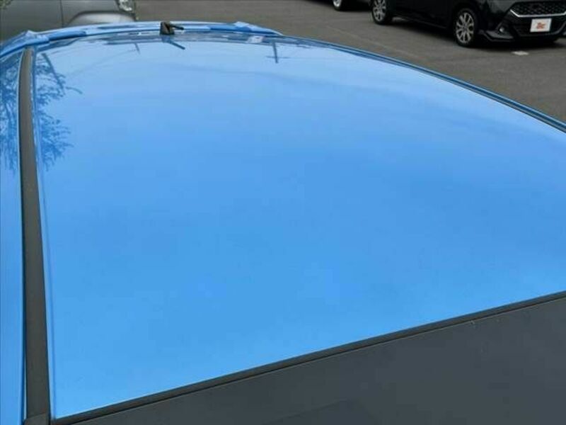 FIT HYBRID-27