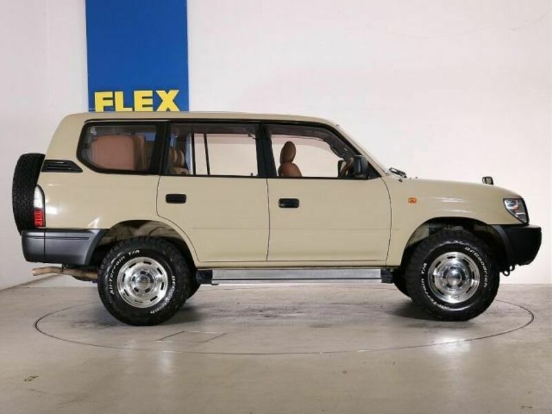 LAND CRUISER PRADO-4