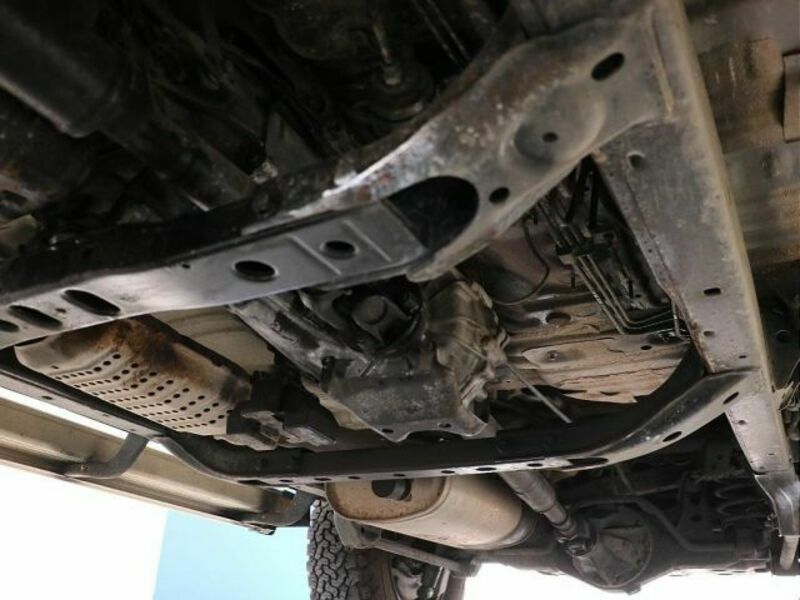 LAND CRUISER PRADO-11