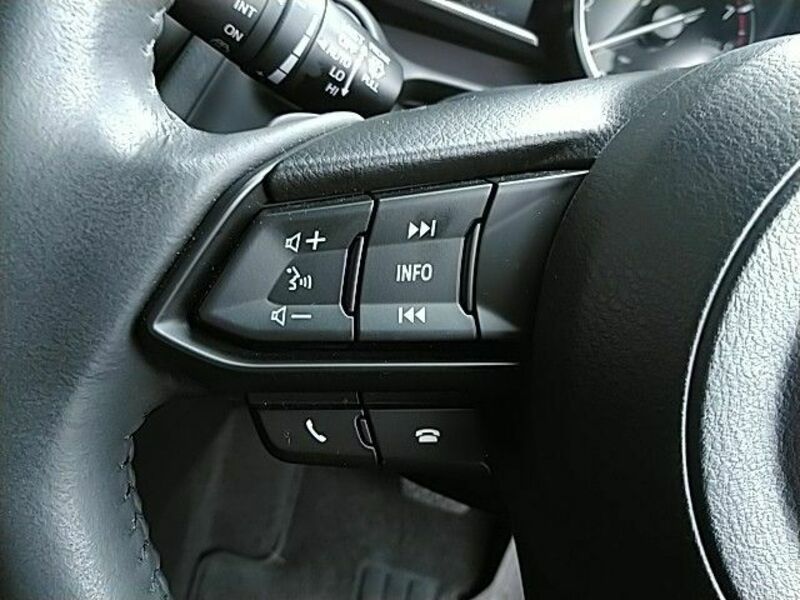 MAZDA2