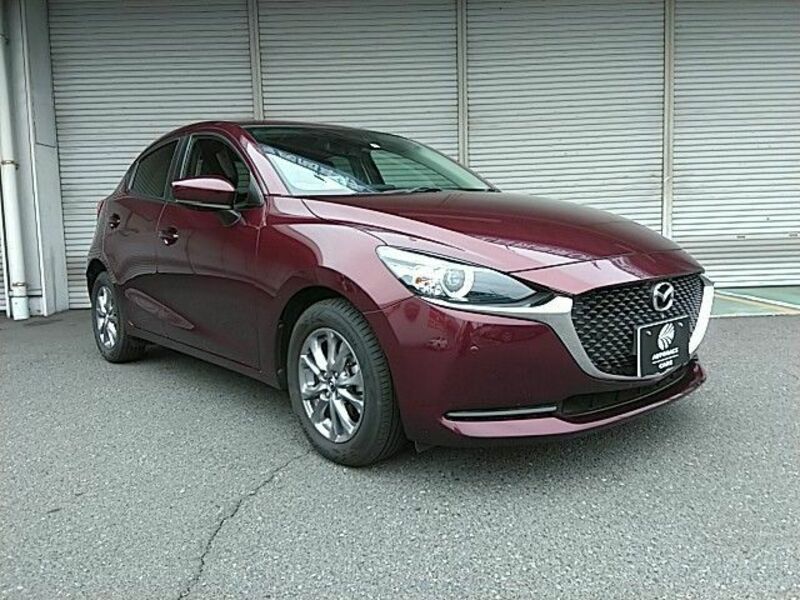 MAZDA2