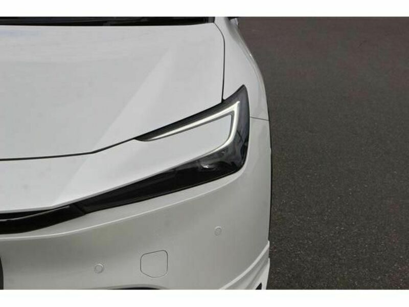 PRIUS-10