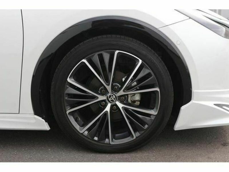 PRIUS-12