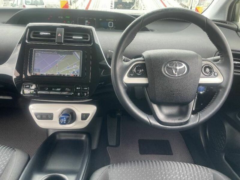 PRIUS-1