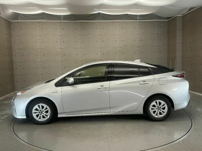PRIUS-7