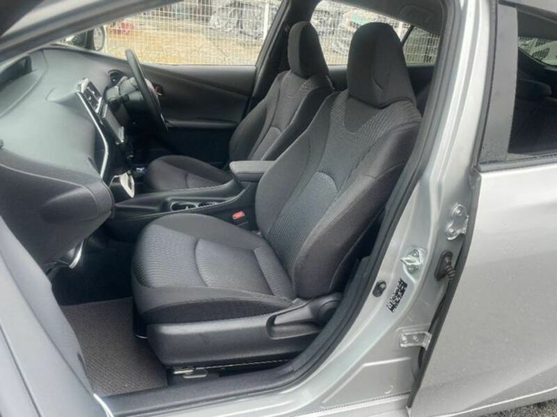 PRIUS-10