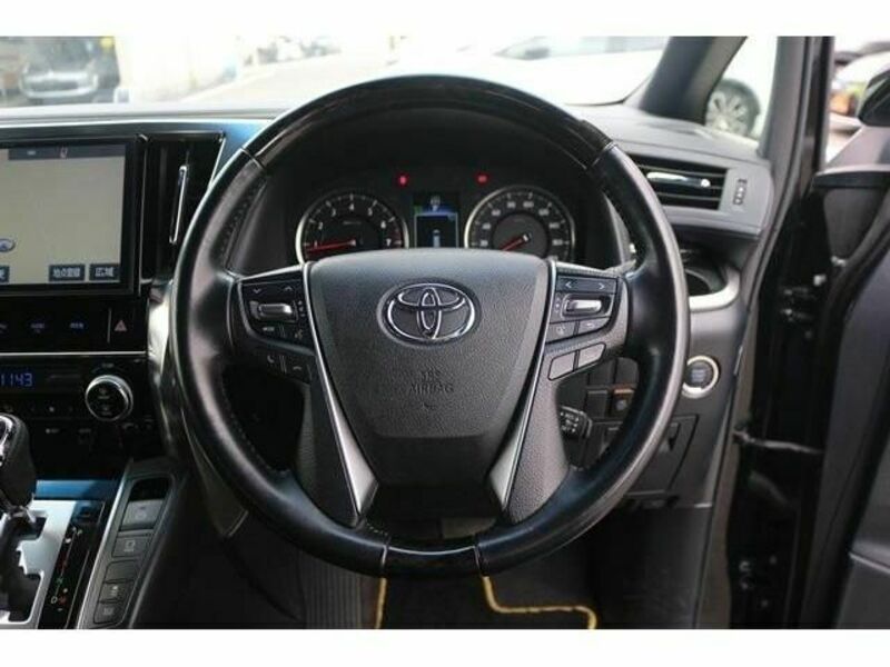 VELLFIRE-15