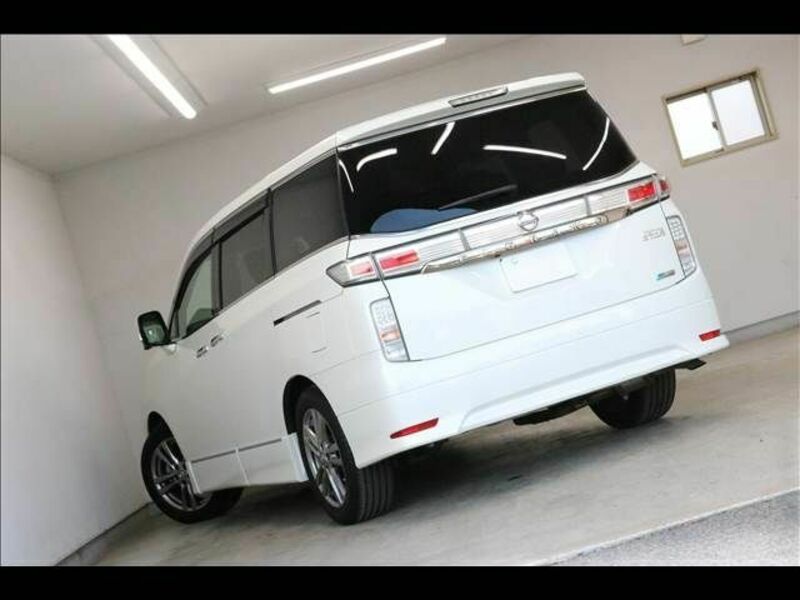 ELGRAND-10