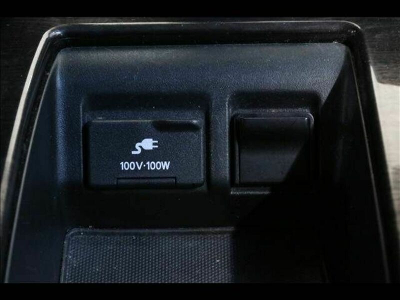 ELGRAND-14