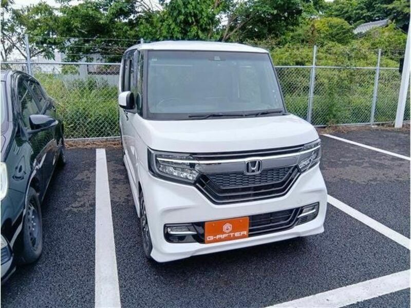 N BOX CUSTOM