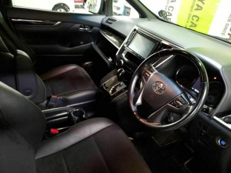 VELLFIRE-2
