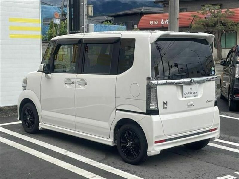 N BOX CUSTOM