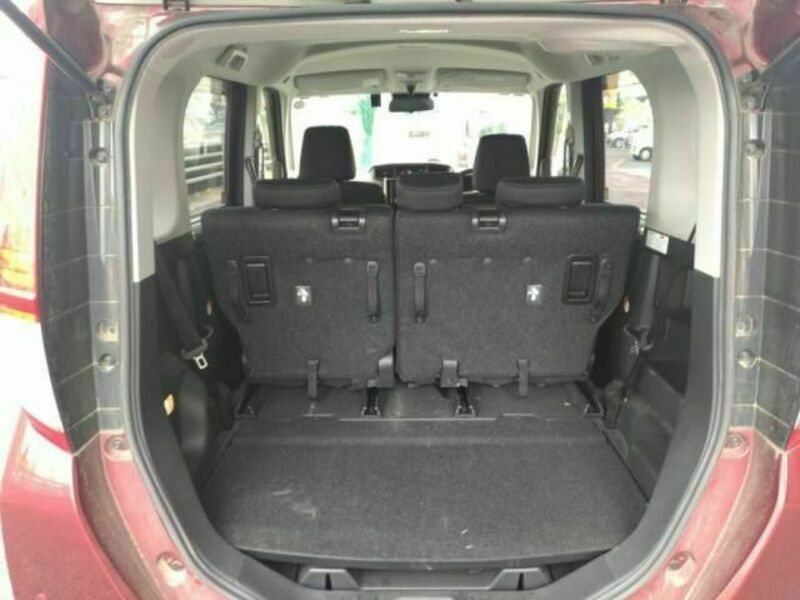 ROOMY
