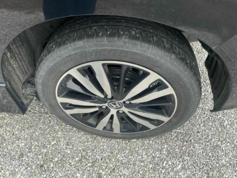 FIT HYBRID-5