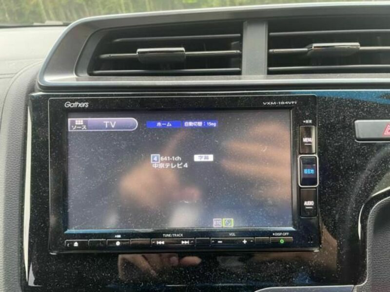 FIT HYBRID-17