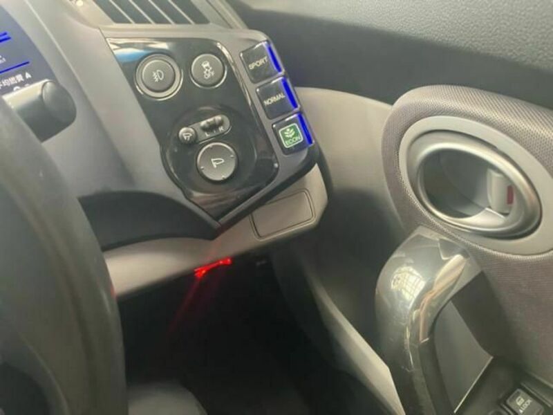 CR-Z