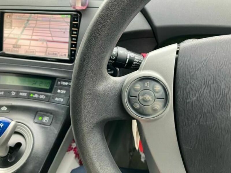 PRIUS-15