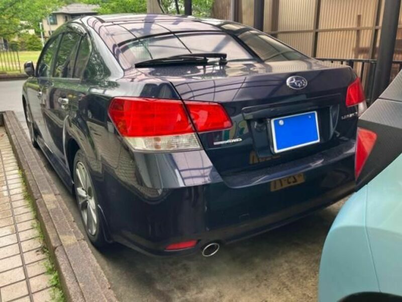 LEGACY B4