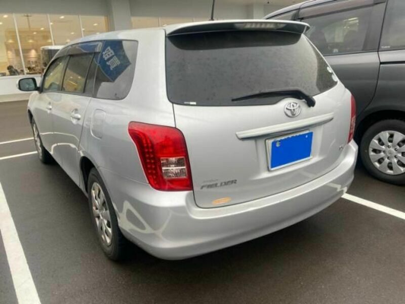 COROLLA FIELDER
