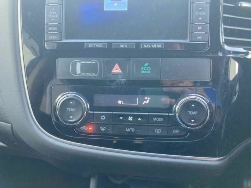 OUTLANDER PHEV