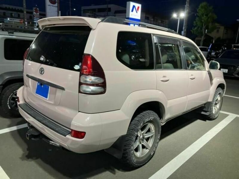 LAND CRUISER PRADO-2