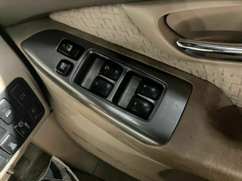 LAND CRUISER PRADO-23