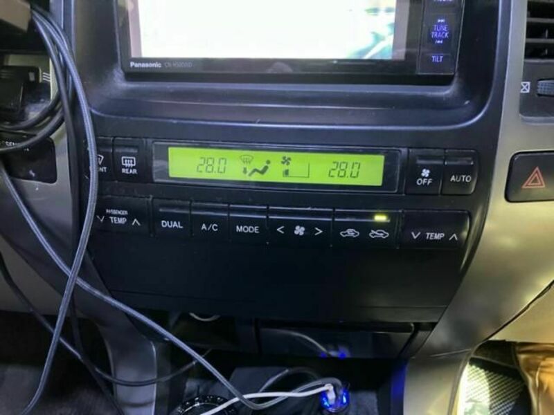 LAND CRUISER PRADO-27
