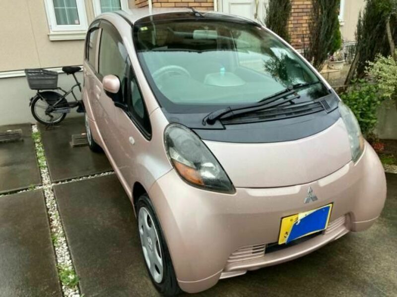 MITSUBISHI I