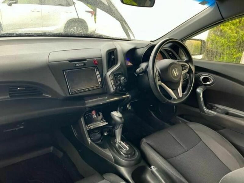 CR-Z